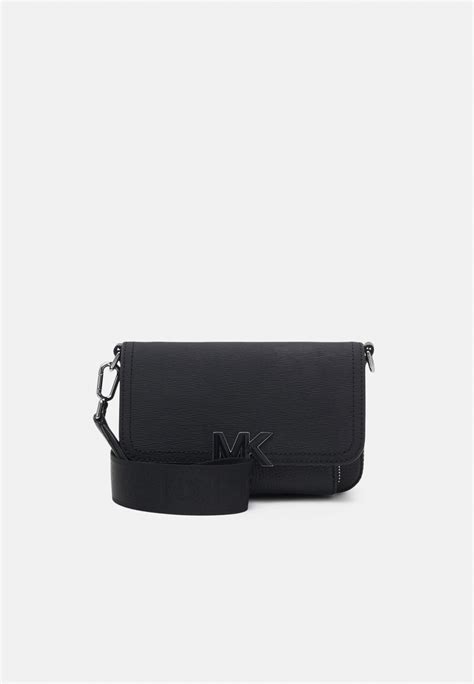 michael kors flap wallet xbody